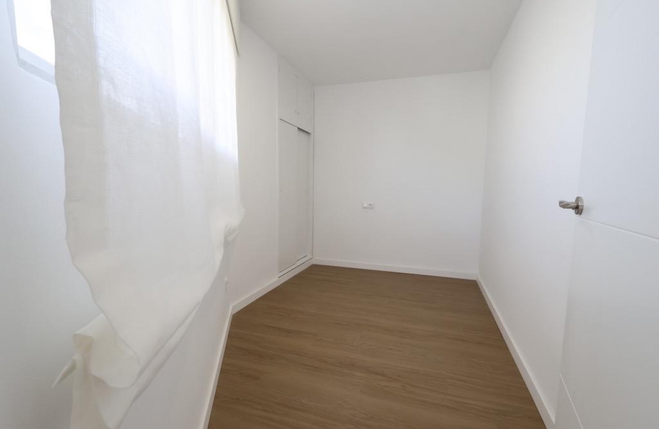 Rynek wtórny - Apartament - Orihuela Costa - La Zenia