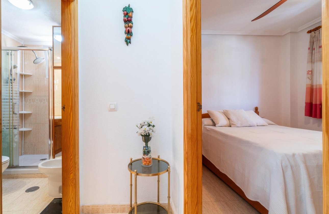 Alquiler a largo plazo - Apartment - Torrevieja - La Mata