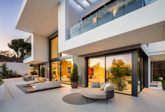 Rynek pierwotny - Villa - Marbella