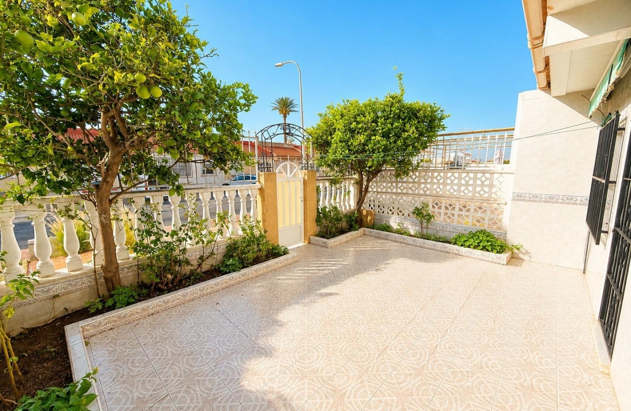 Rynek wtórny - Bungalow - Torrevieja - La Siesta - El Salado -  Torreta