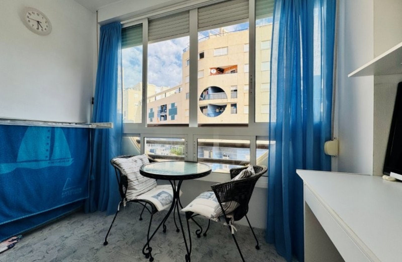 Rynek wtórny - Apartament - Torrevieja - Torrevista Playa