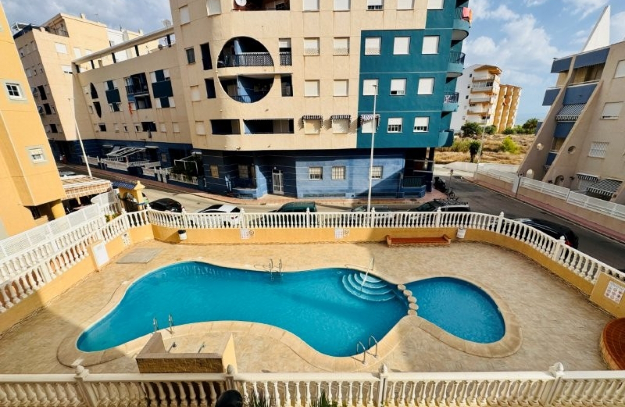 Rynek wtórny - Apartament - Torrevieja - Torrevista Playa