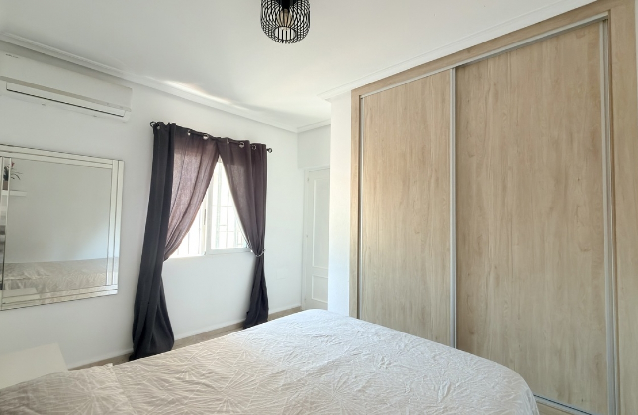Rynek wtórny - Villa - Orihuela Costa - Costa Blanca