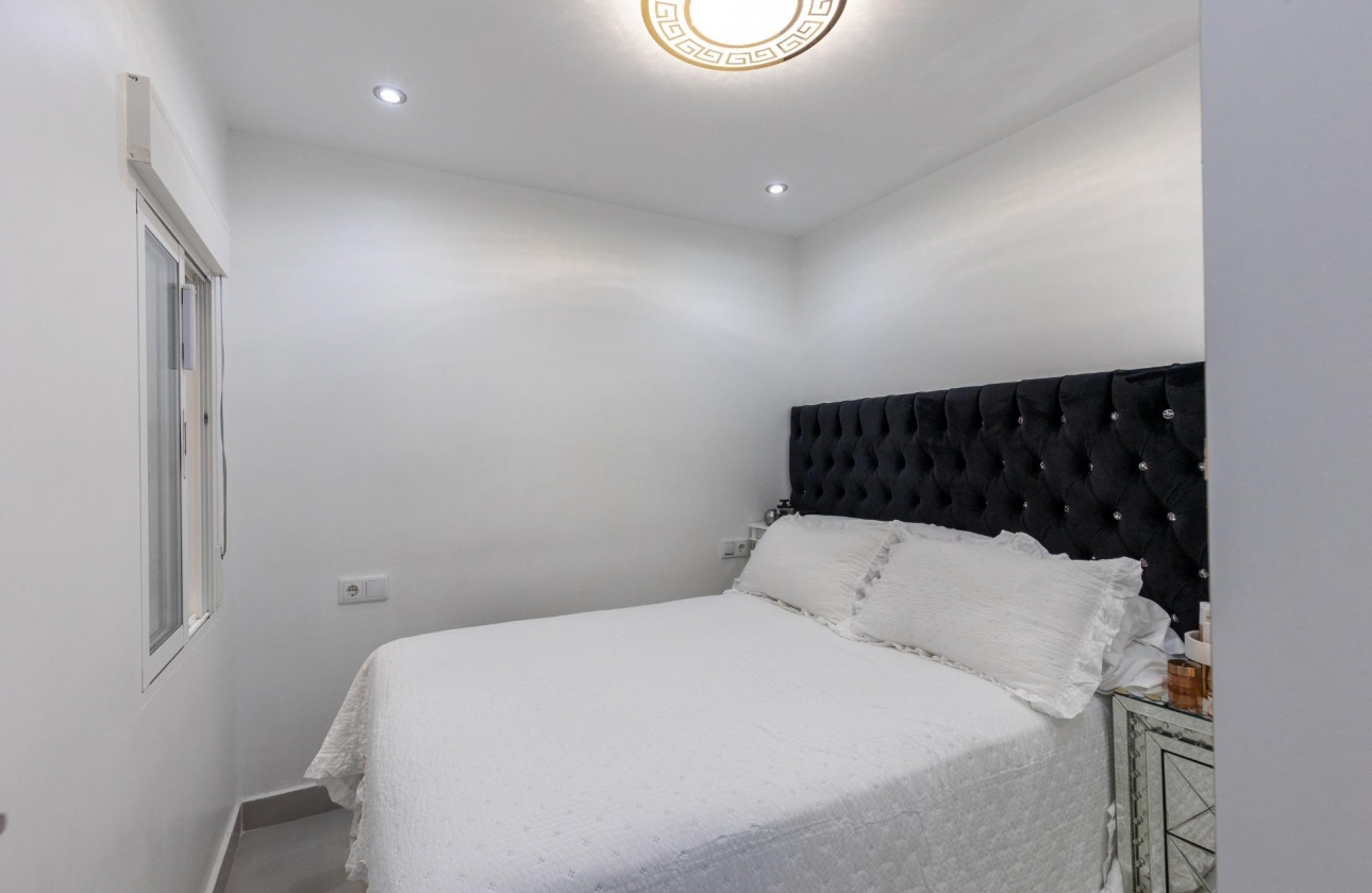 Rynek wtórny - Bungalow - Torrevieja - Torretas
