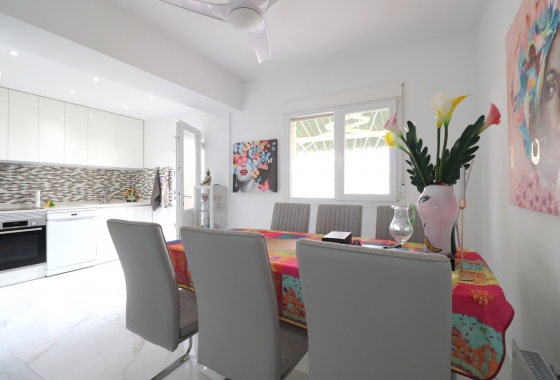 Resale - Townhouse - Benijofar - Monte Azul