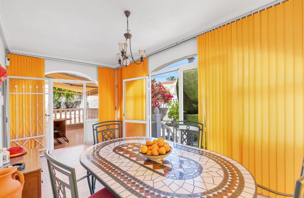 Resale - Villa - Rojales - Centro de la Ciudad Quesada