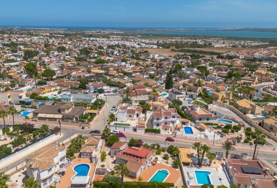 Resale - Villa - Rojales - Centro de la Ciudad Quesada