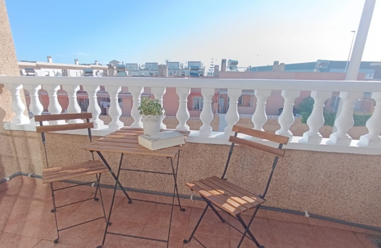 Resale - Semi-detached - Gran Alacant - Carrer de Creta,