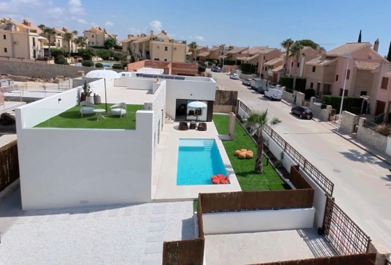 Obra nueva - Detached - La Finca Golf