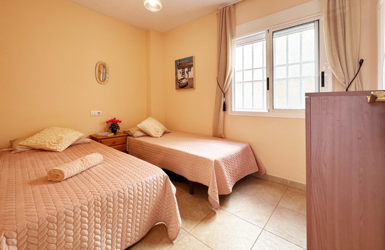 Rynek wtórny - Bungalow - ﻿Torrevieja (Alicante) - Spain