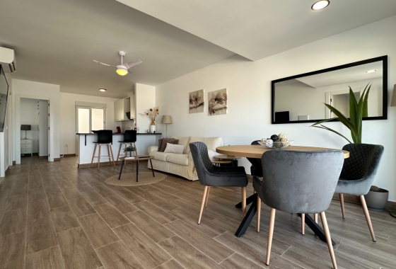 Resale - Bungalow - Ciudad Quesada - Altos de Quesada