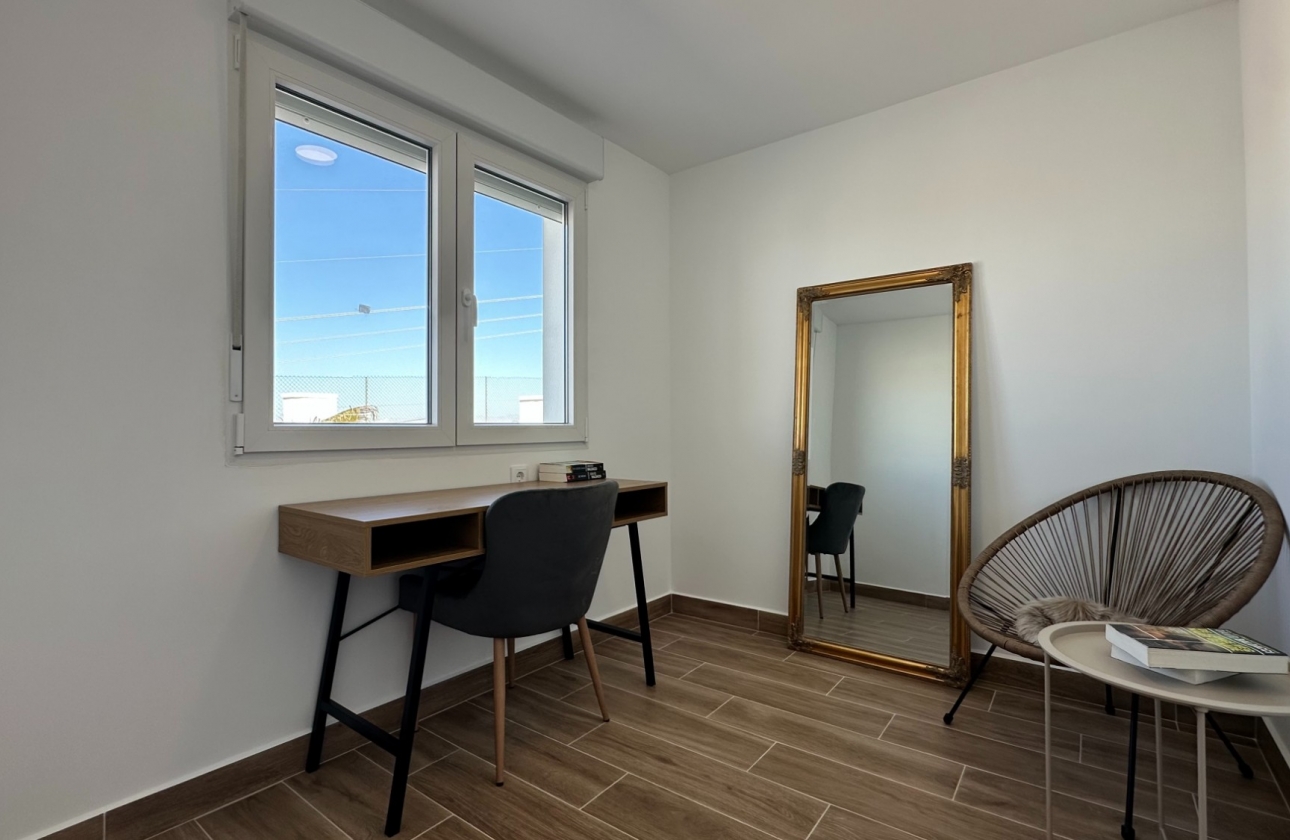 Resale - Bungalow - Ciudad Quesada - Altos de Quesada
