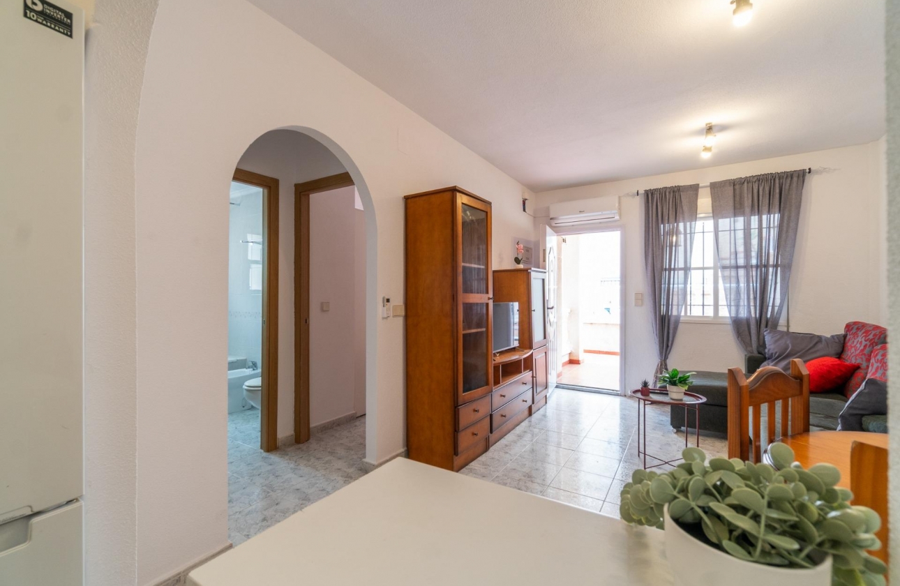 Wynajem długoterminowy - Apartament - Orihuela Costa - Playa Flamenca