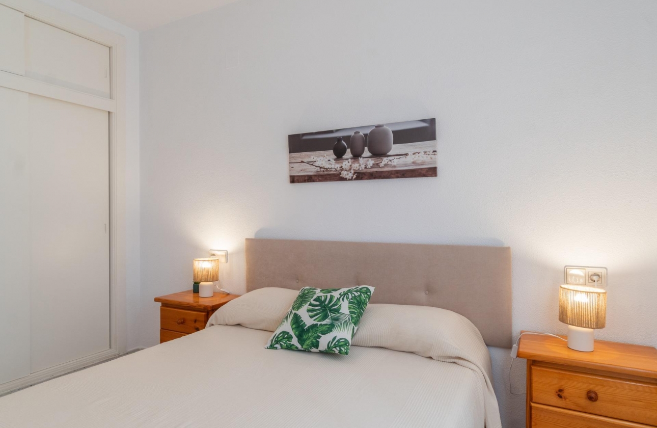 Wynajem długoterminowy - Apartament - Orihuela Costa - Playa Flamenca