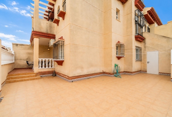 Wynajem długoterminowy - Apartament - Orihuela Costa - Playa Flamenca