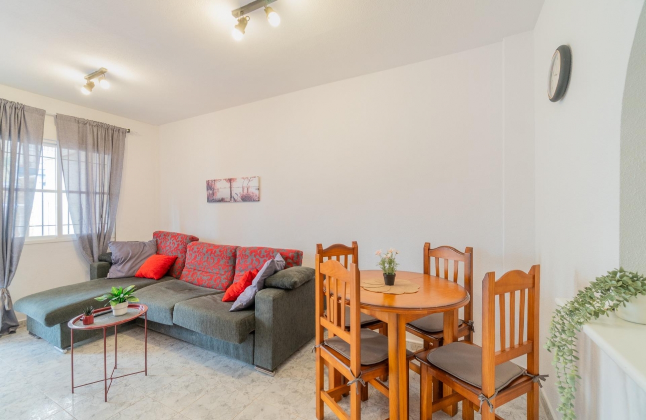 Wynajem długoterminowy - Apartament - Orihuela Costa - Playa Flamenca