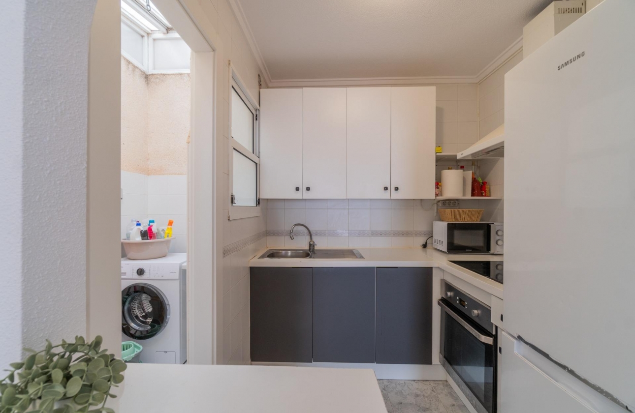 Wynajem długoterminowy - Apartament - Orihuela Costa - Playa Flamenca