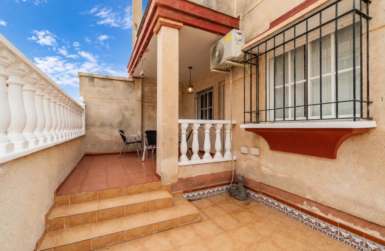 Wynajem długoterminowy - Apartament - Orihuela Costa - Playa Flamenca