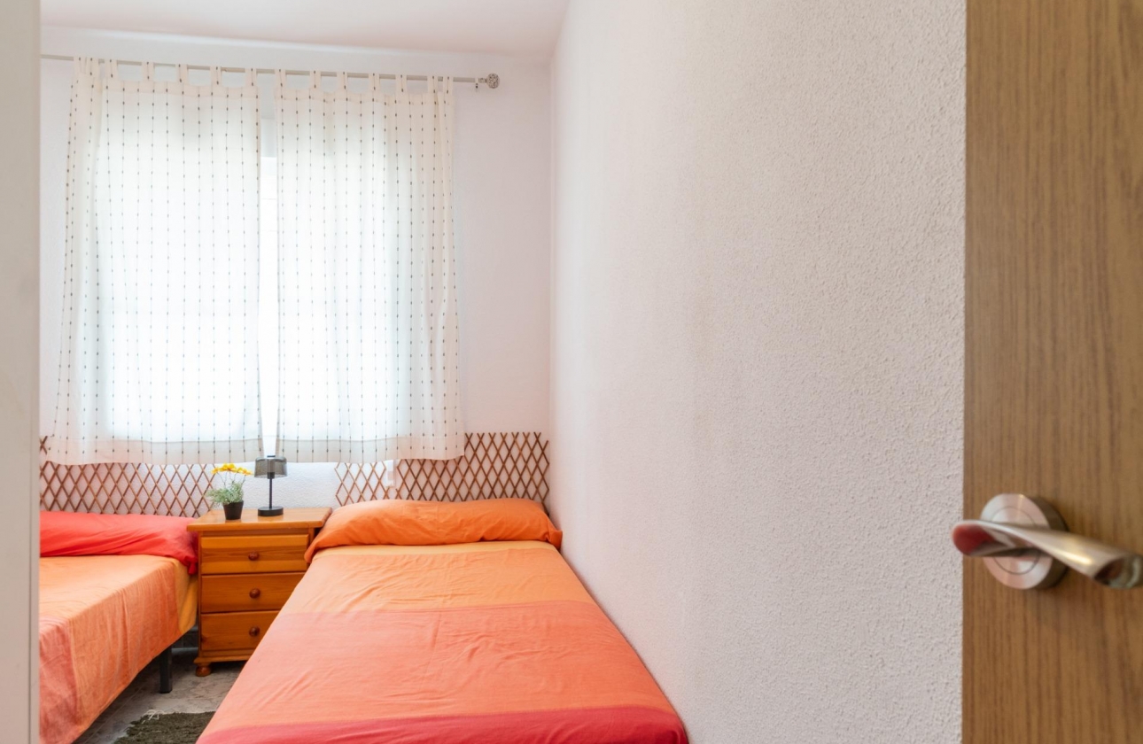 Wynajem długoterminowy - Apartament - Orihuela Costa - Playa Flamenca