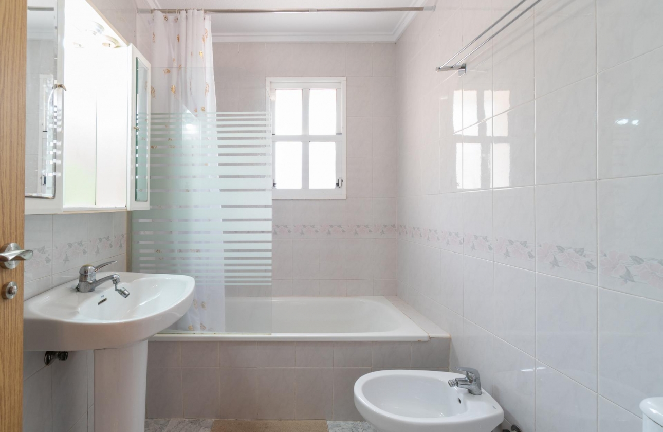 Wynajem długoterminowy - Apartament - Orihuela Costa - Playa Flamenca