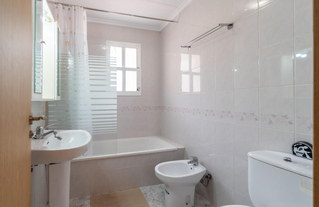 Wynajem długoterminowy - Apartament - Orihuela Costa - Playa Flamenca