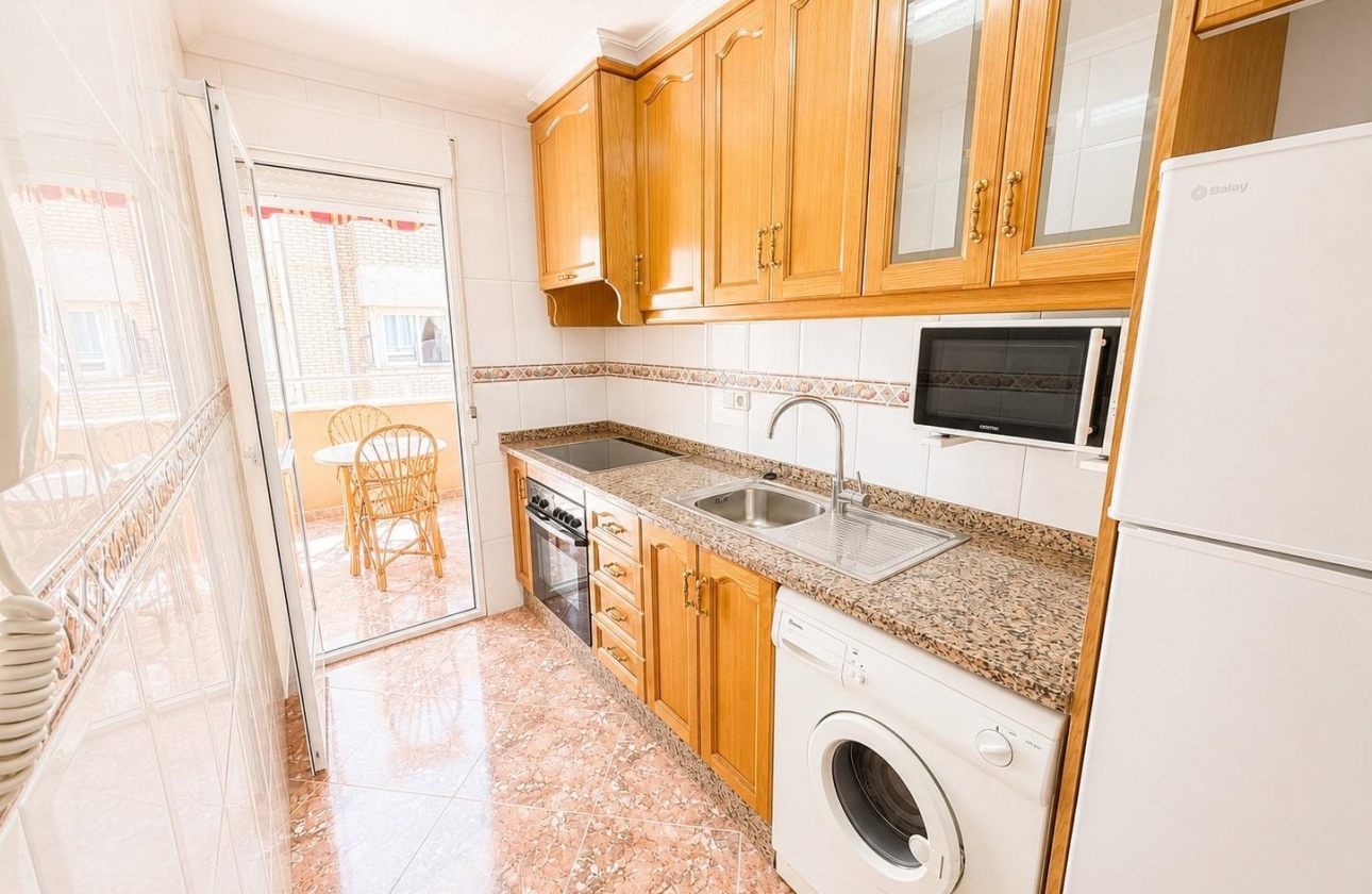 Resale - Apartment - Torrevieja - Playa del Cura