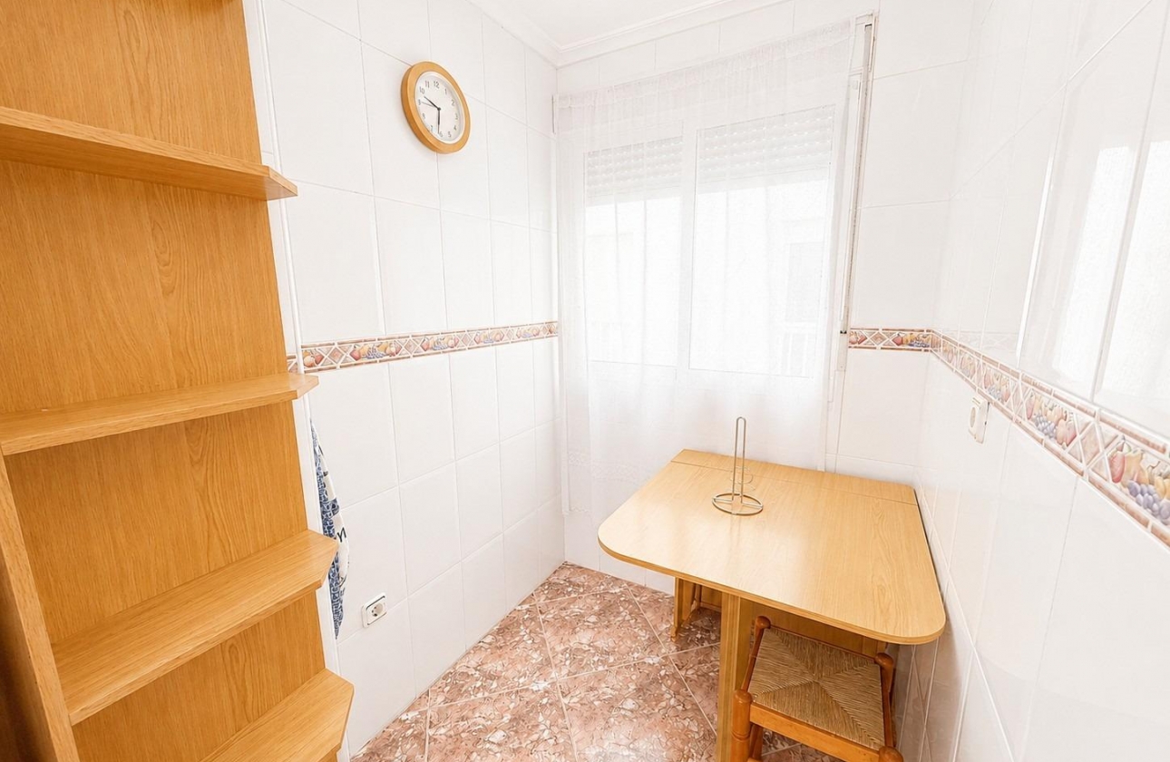 Resale - Apartment - Torrevieja - Playa del Cura