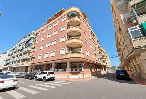 Resale - Apartment - Torrevieja - Playa del Cura