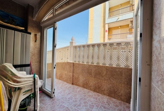 Resale - Apartment - Torrevieja - Torrevista Playa