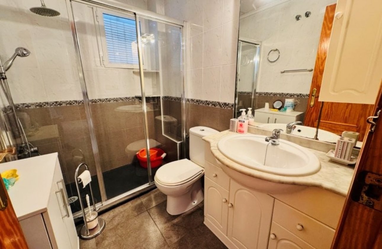 Resale - Apartment - Torrevieja - Torrevista Playa