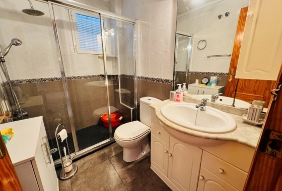 Resale - Apartment - Torrevieja - Torrevista Playa