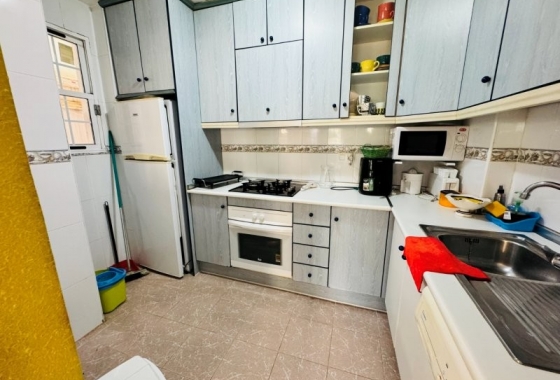 Resale - Apartment - Torrevieja - Pinada Beach II