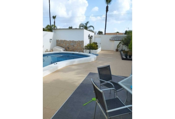 Rynek wtórny - Villa - Orihuela Costa - Cabo Roig