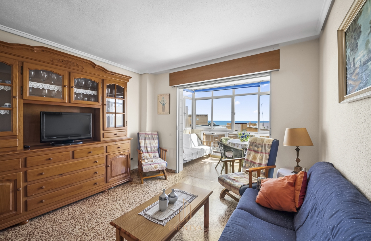 Resale - Apartment - Torrevieja - La Mata