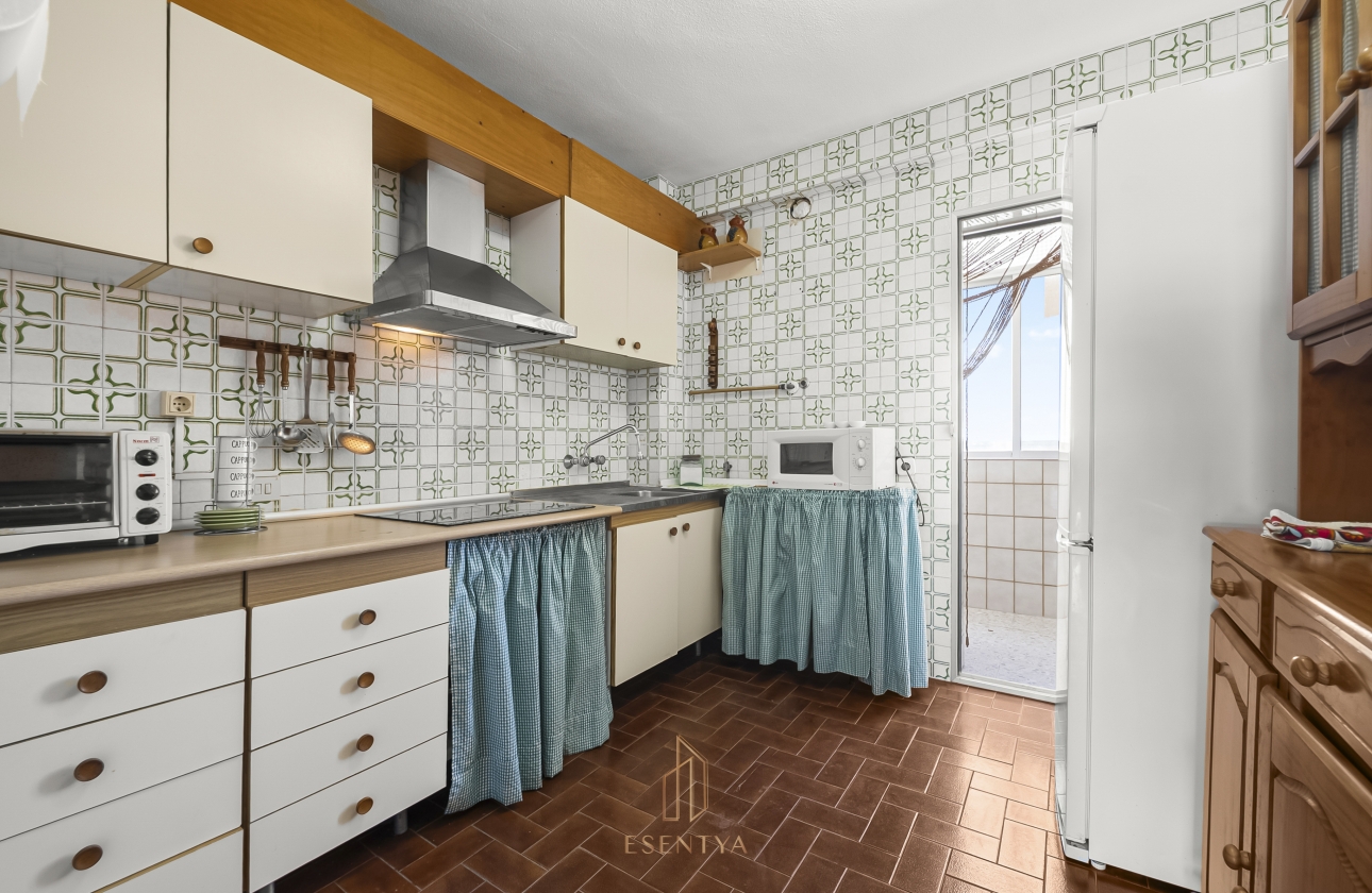 Resale - Apartment - Torrevieja - La Mata