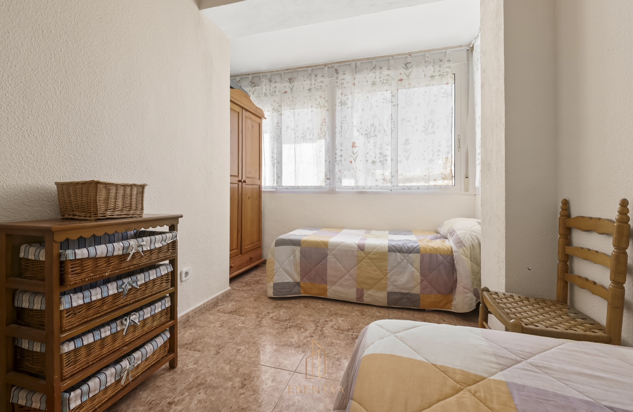 Resale - Apartment - Torrevieja - La Mata