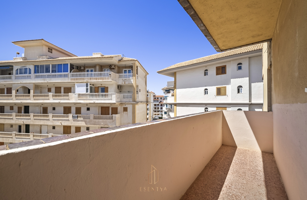 Resale - Apartment - Torrevieja - La Mata