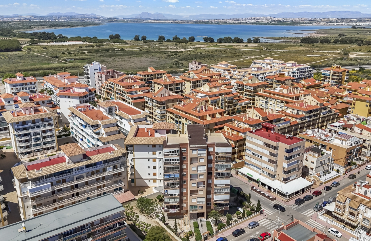 Resale - Apartment - Torrevieja - La Mata