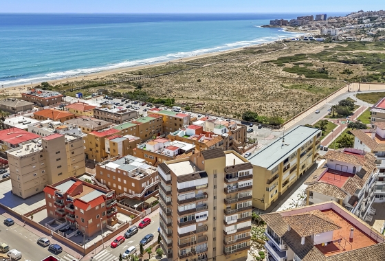 Resale - Apartment - Torrevieja - La Mata
