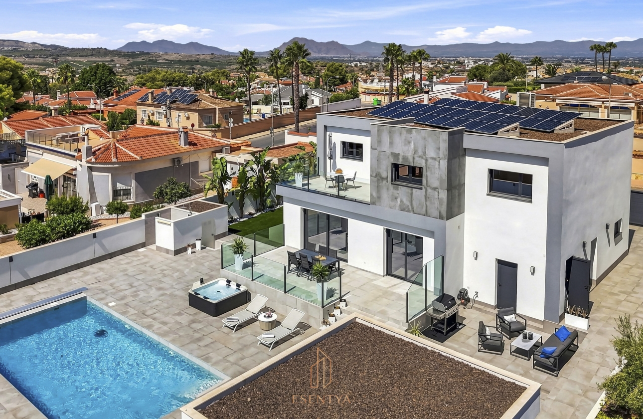 Reventa - Villa - Ciudad Quesada