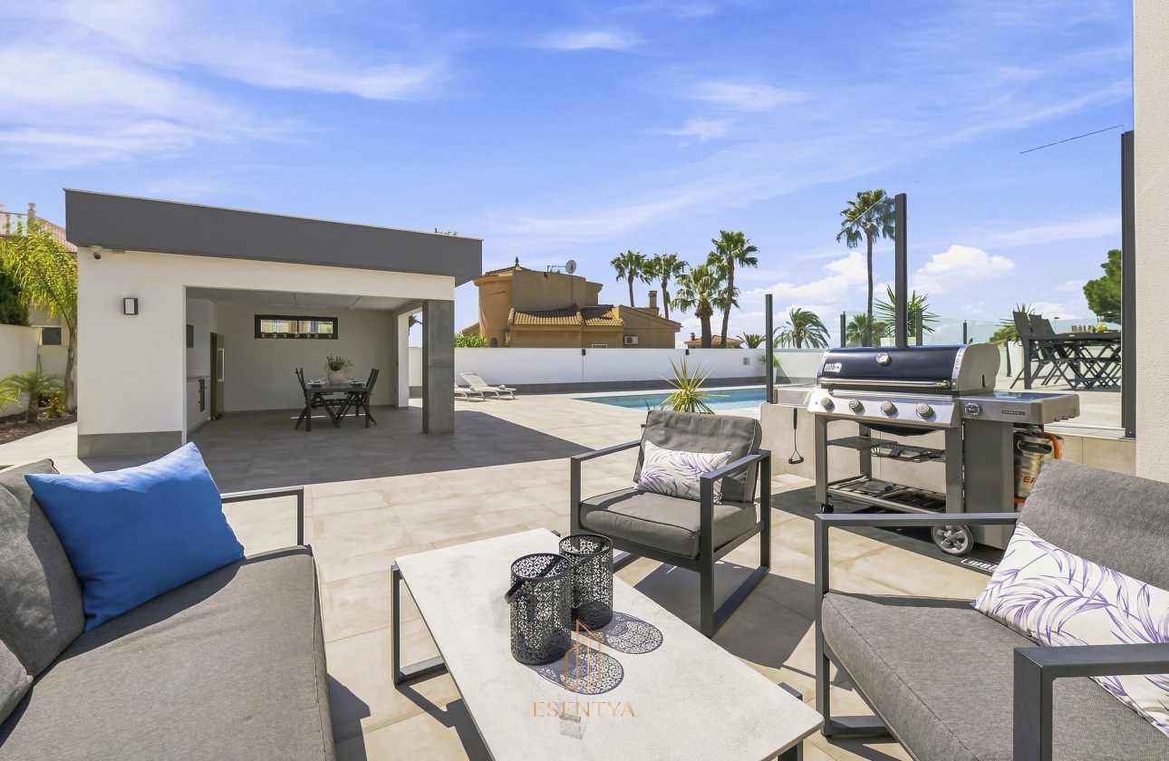 Reventa - Villa - Ciudad Quesada