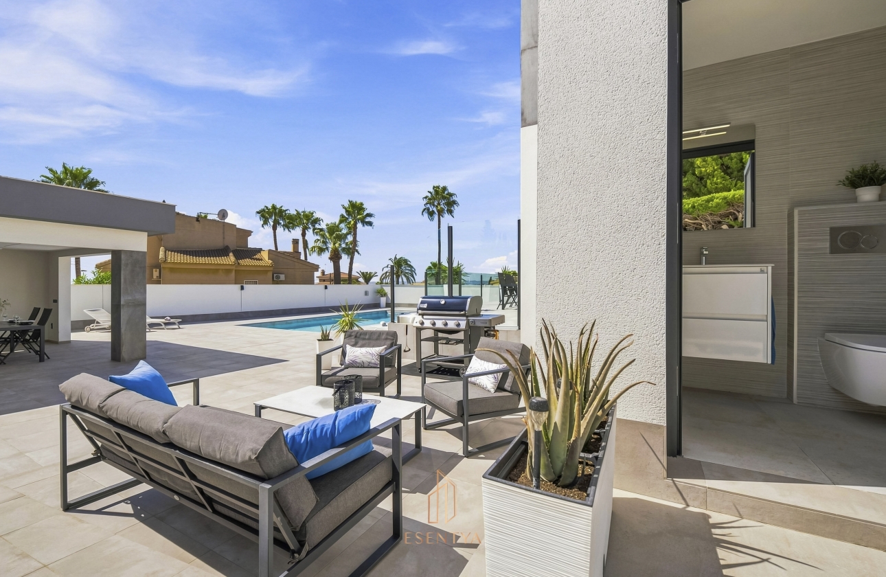 Reventa - Villa - Ciudad Quesada