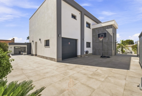 Reventa - Villa - Ciudad Quesada