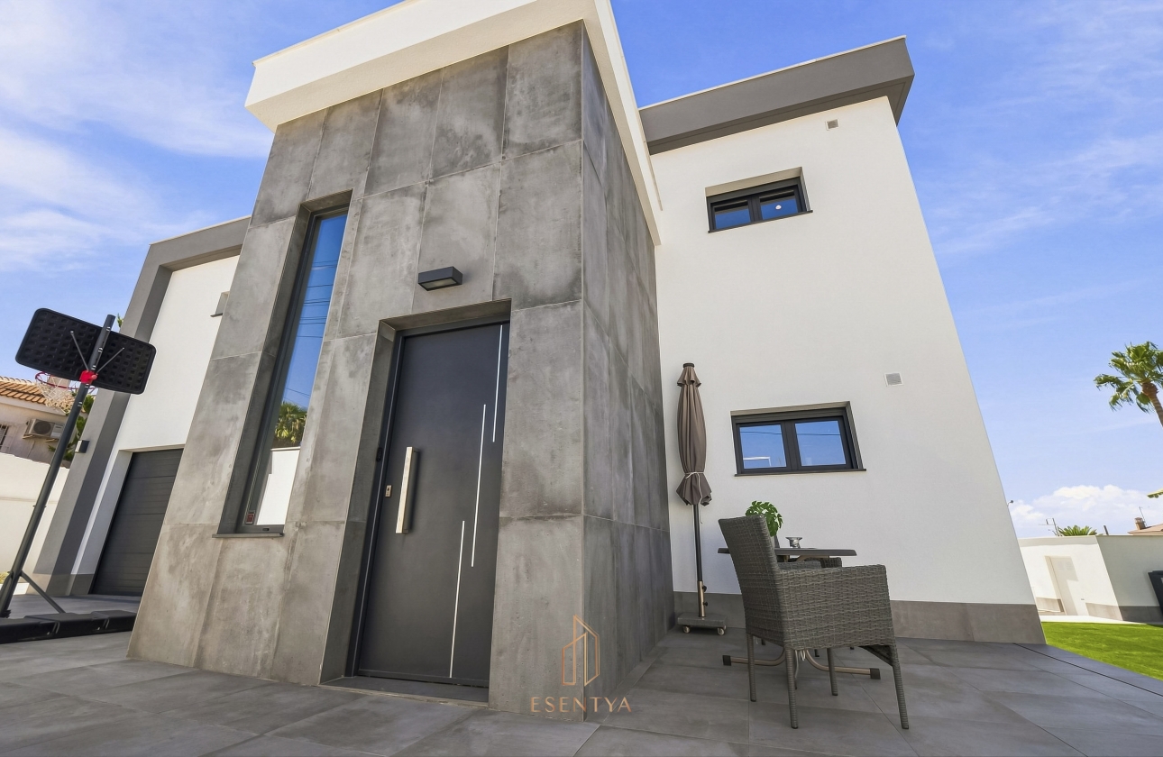 Reventa - Villa - Ciudad Quesada