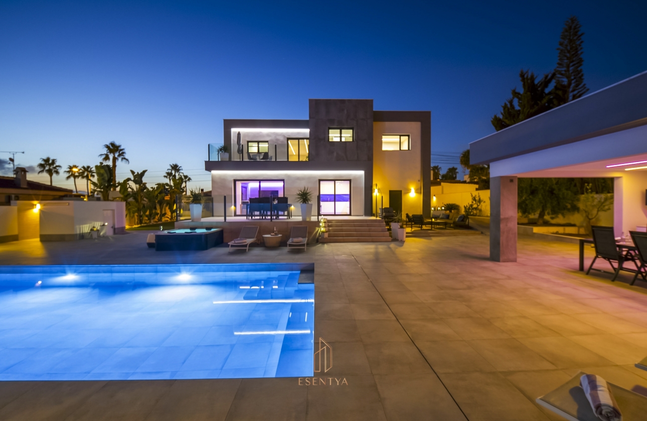 Reventa - Villa - Ciudad Quesada