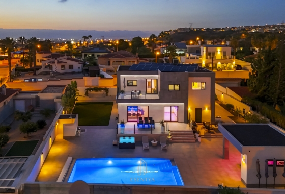Reventa - Villa - Ciudad Quesada