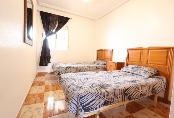 Resale - Apartment - Orihuela Costa - La Zenia