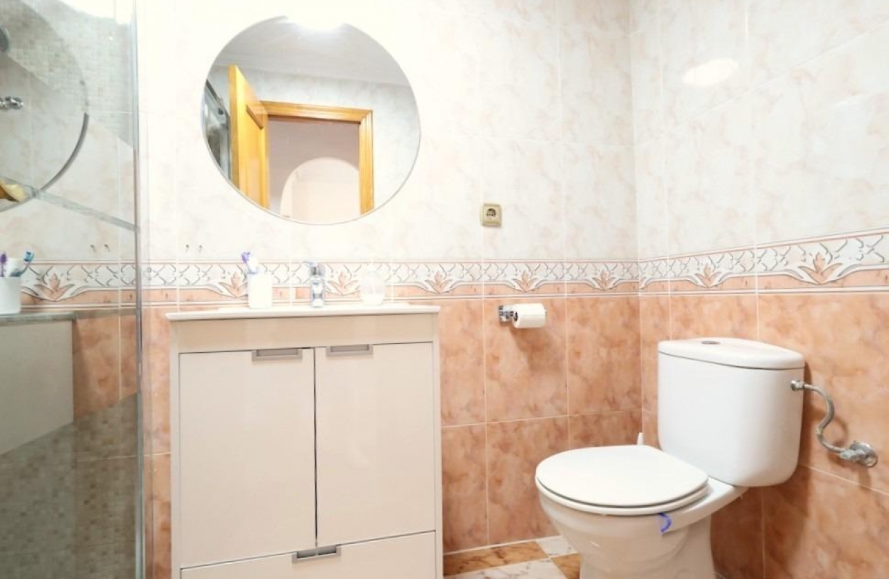 Resale - Apartment - Orihuela Costa - La Zenia
