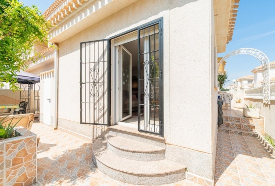 Rynek wtórny - Szeregowiec - Orihuela Costa - Playa Flamenca