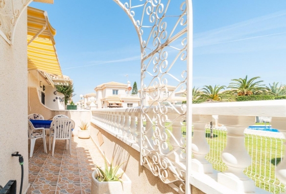 Rynek wtórny - Szeregowiec - Orihuela Costa - Playa Flamenca